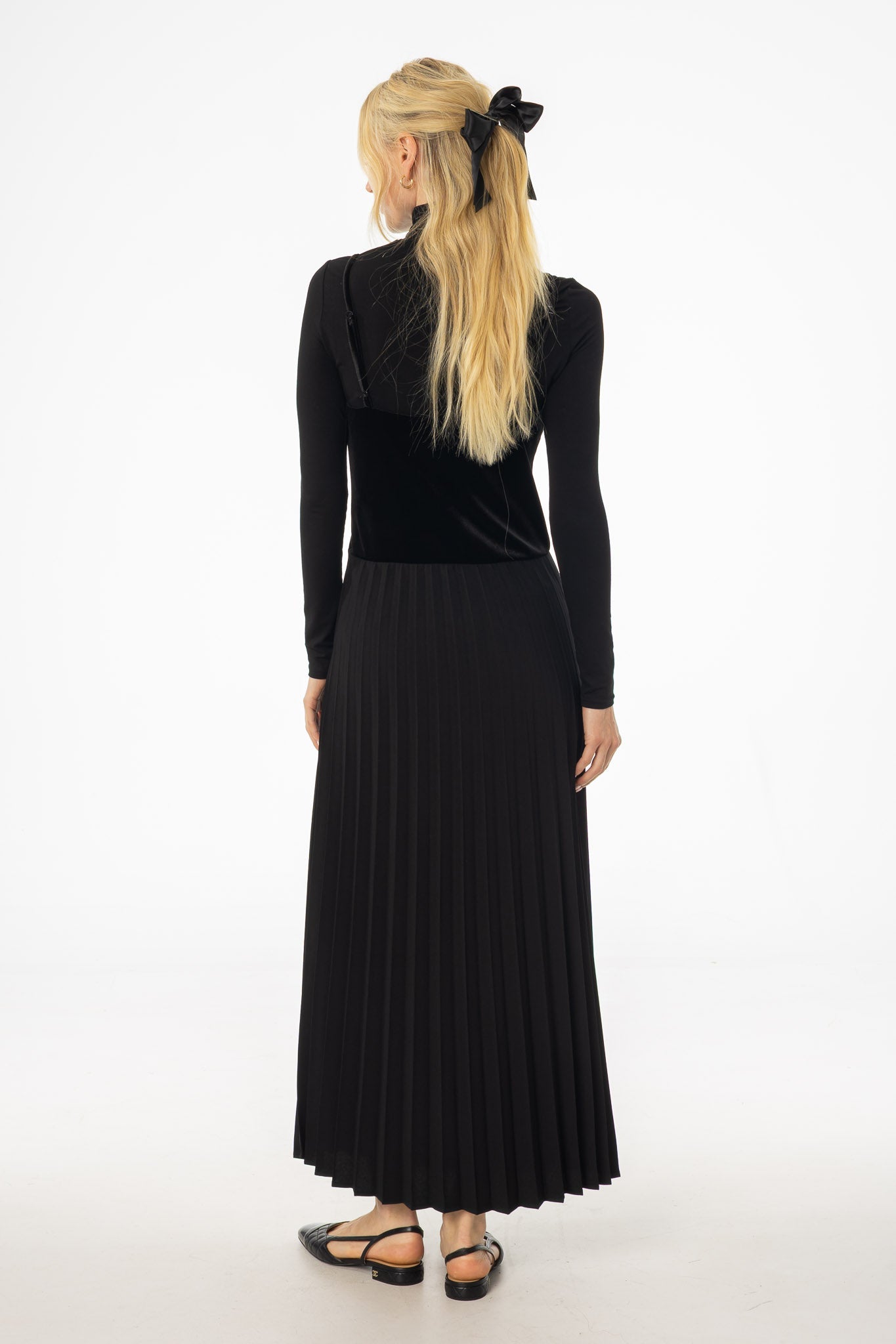 Black Two Tone Fabric Jumper