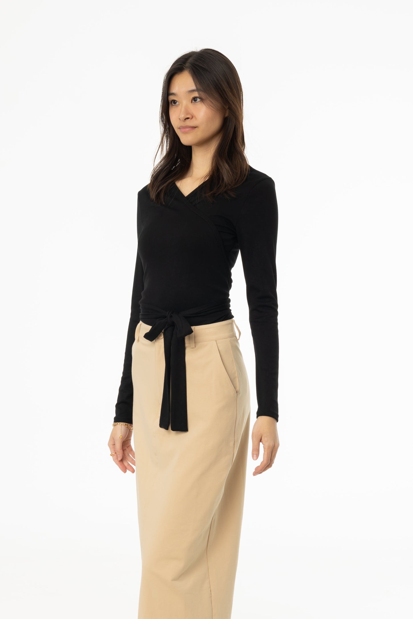 Black Solid Wrap T-Shirt
