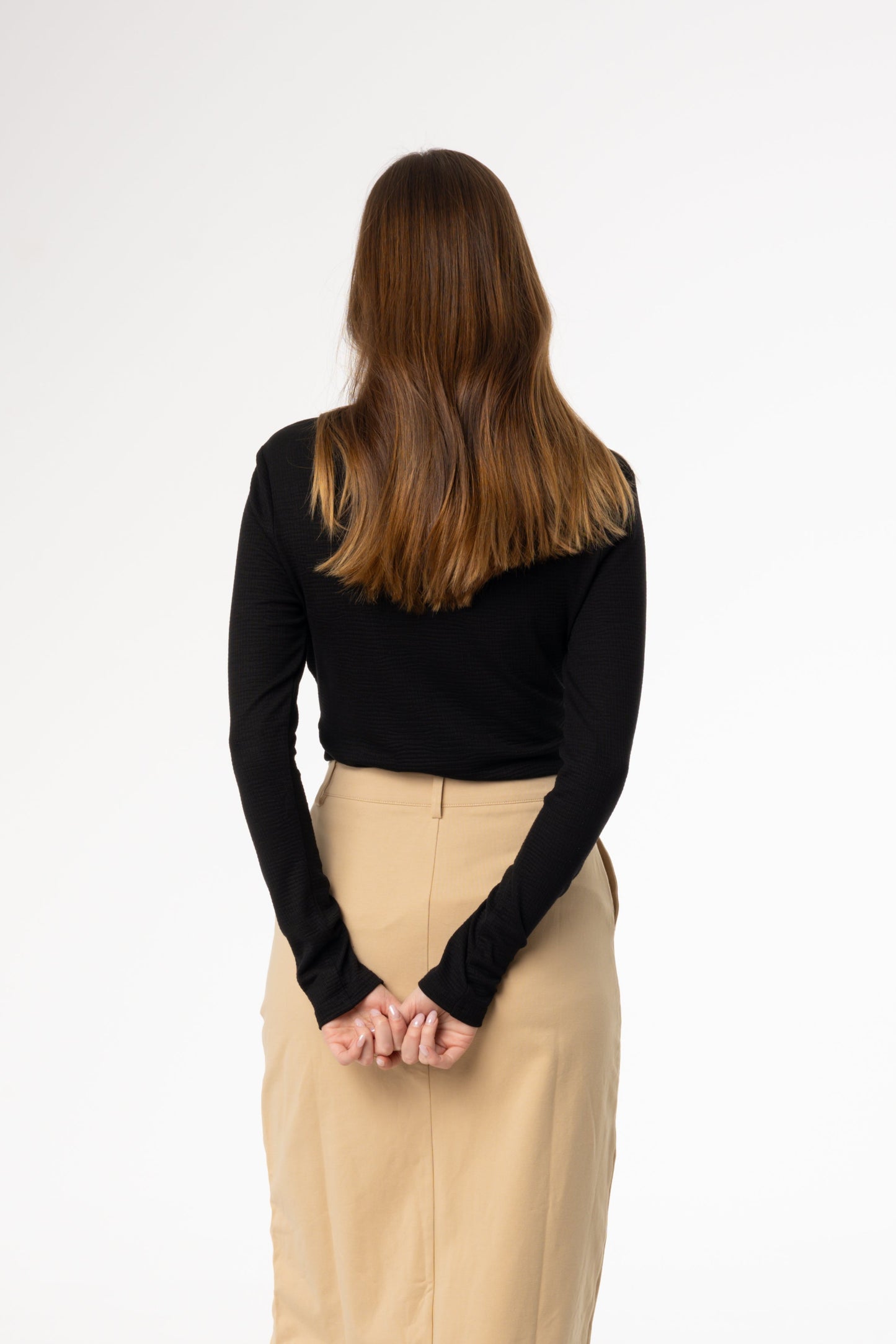 Black Waved Round Neck Long Sleeve T Shirt