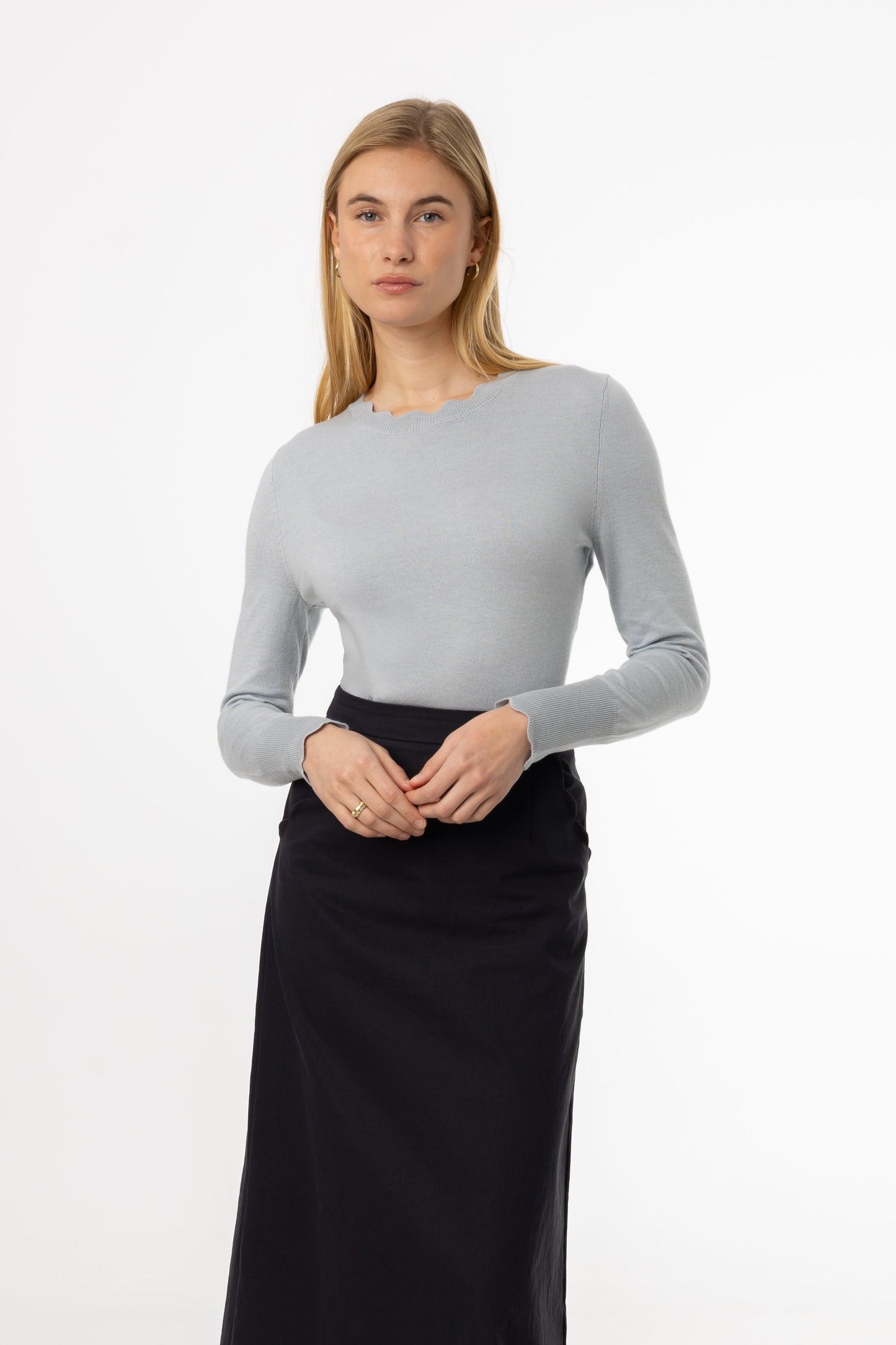 Blue Scalloped Thin Knit Top
