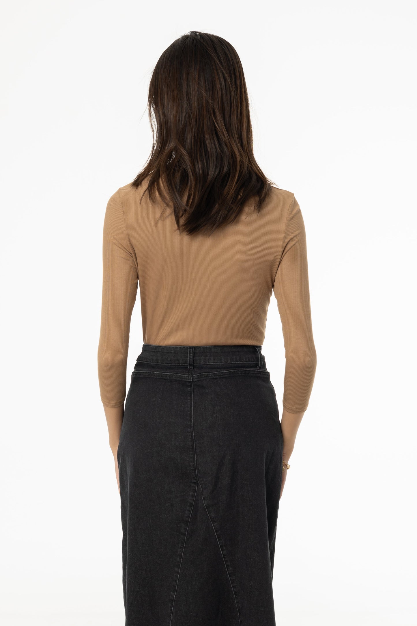Mocha Ribbed Round Neck 3/4 Sleeve T-Shirt