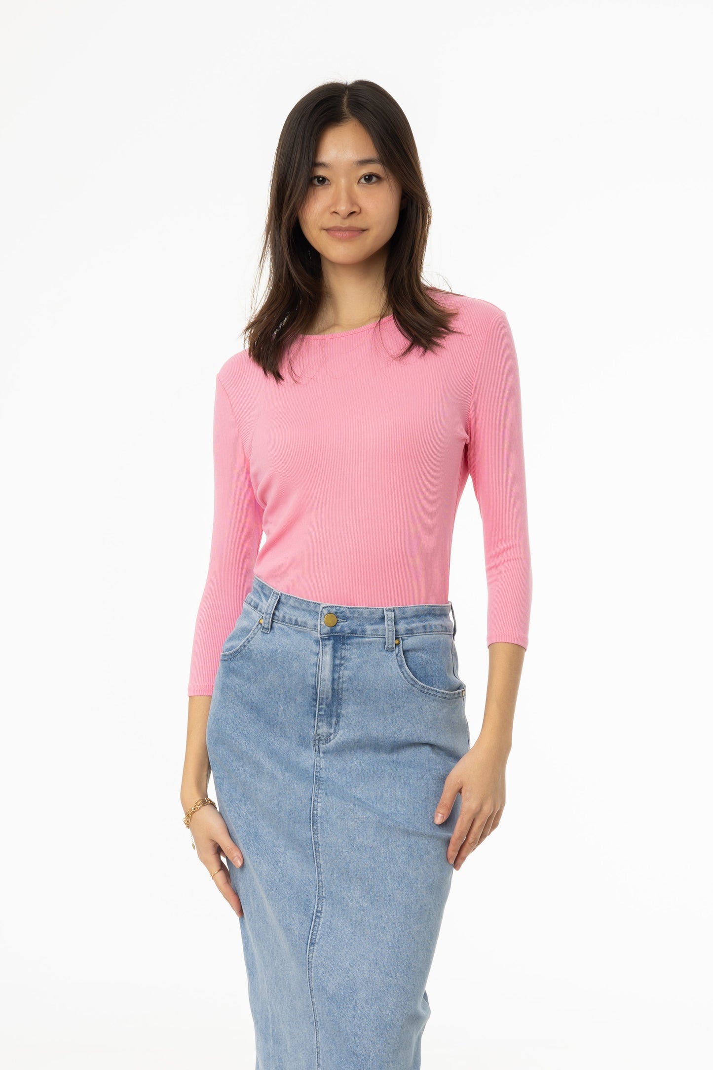 Pink Ribbed Round Neck 3/4 Sleeve T-Shirt