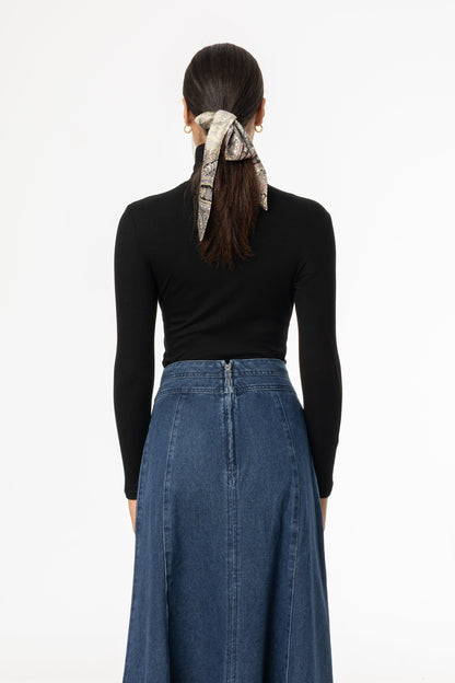 Black Ribbed Turtleneck Top
