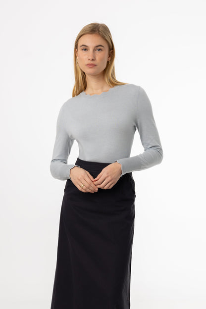 Blue Scalloped Thin Knit Top